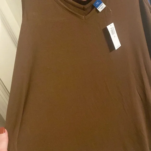Brand new with tags brown first layer tank - Picture 5 of 8